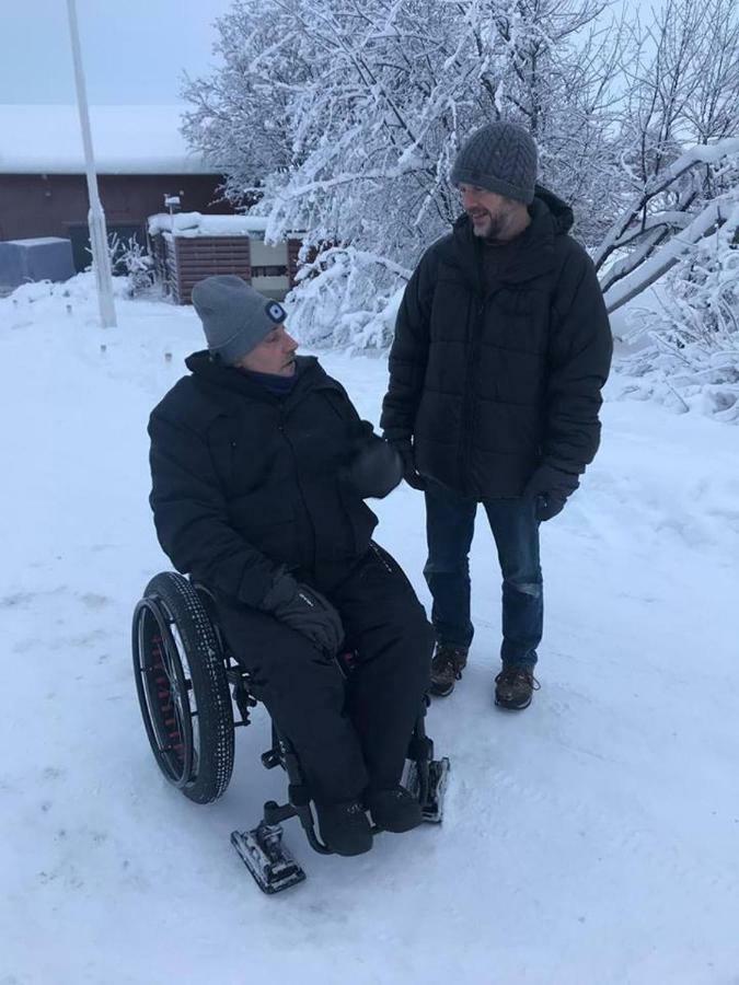 ホテル The Friendly Moose Overtornea エクステリア 写真